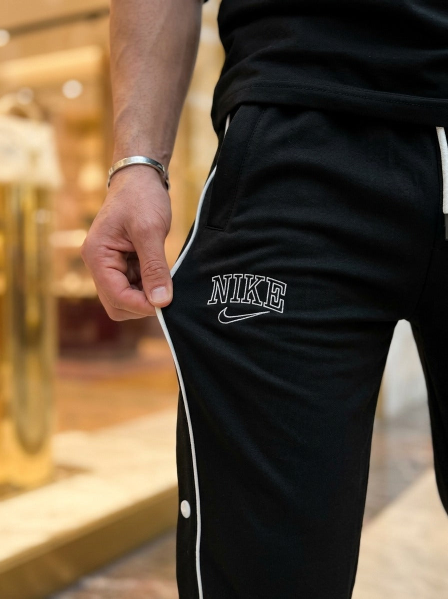 ENSEMBLE NIKE POUR HOMME TANDENCE 2026